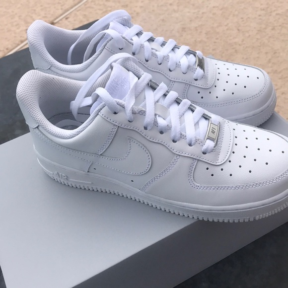 SOLD - Picture 3 of 6